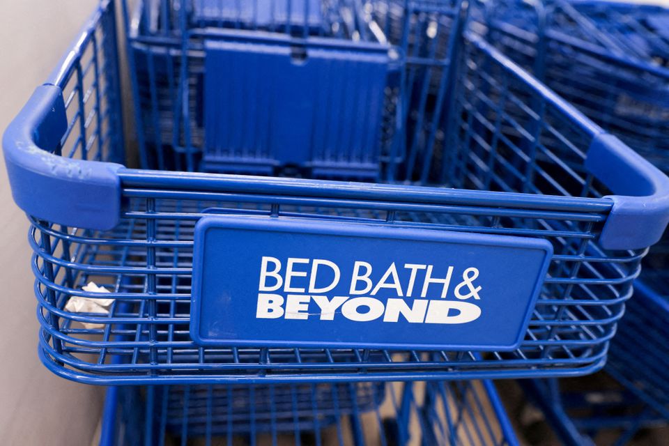 Bed Bath & Beyond revives bankruptcy preparations - Bloomberg Law