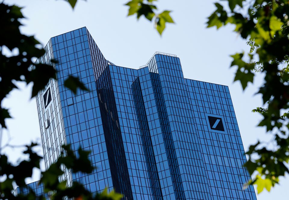 Deutsche Bank plans to cut jobs, shrink board