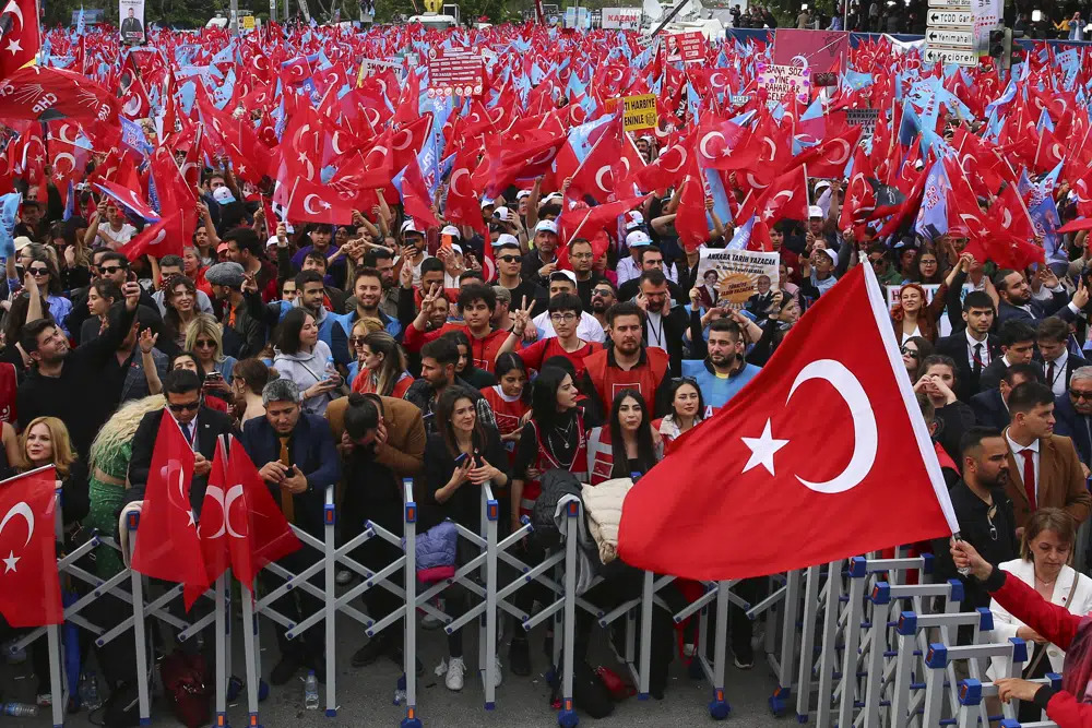 Campaigning in Turkey’s pivotal elections nearing end