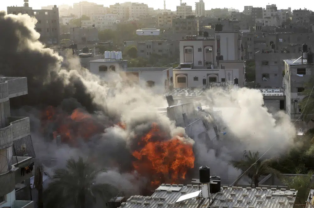 Israeli army says Palestinian militants fire rocket from Gaza into Israel, testing cease-fire