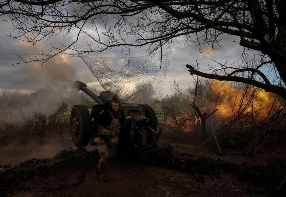 Ukrainian defenders oust Russian forces from some positions in Bakhmut - Ukraine general