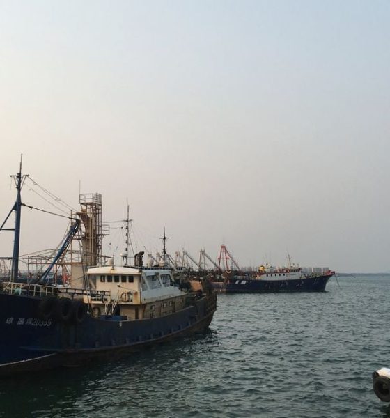 Fishing boats are seen at a harbour in Baimajing, Hainan province, April 7, 2016. To match Feature SOUTHCHINASEA-CHINA/FISHINGBOATS REUTERS/Megha Rajagopalan/File Photo