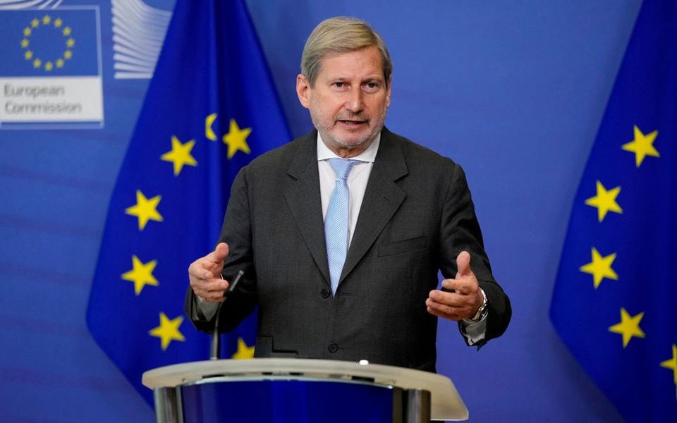 European Commissioner for Budget and Administration Johannes Hahn speaks during a news conference at the EU headquarters in Brussels, Belgium December 22, 2021. Virginia Mayo/Pool via REUTERS/File Photo
