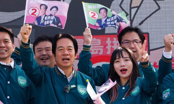 Lai Ching-te, Taiwan's vice president and the ruling Democratic Progressive Party's (DPP) presidential candidate gestures during an election campaign event in Kaohsiung, Taiwan December 22, 2023. REUTERS/Ann Wang