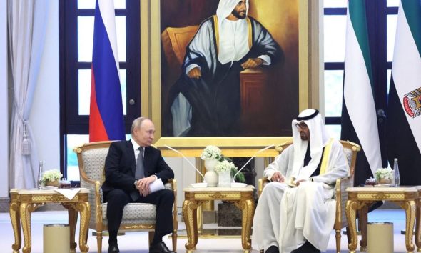 President of the United Arab Emirates Sheikh Mohamed bin Zayed Al Nahyan and Russian President Vladimir Putin attend a meeting at Qasr Al Watan in Abu Dhabi, United Arab Emirates December 6, 2023. Sputnik/Sergei Savostyanov/Pool via REUTERS