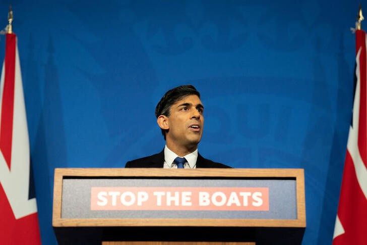 Prime Minister Rishi Sunak attends a press conference in the Downing Street Briefing Room, in London, Britain December 7, 2023. James Manning/Pool via REUTERS